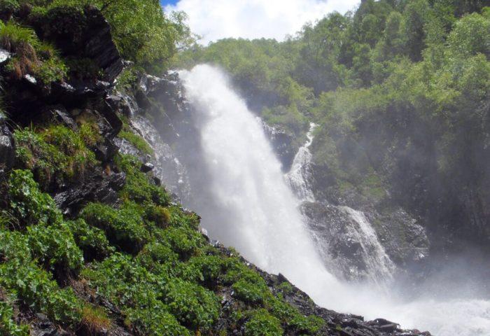 Водопад Чухулу