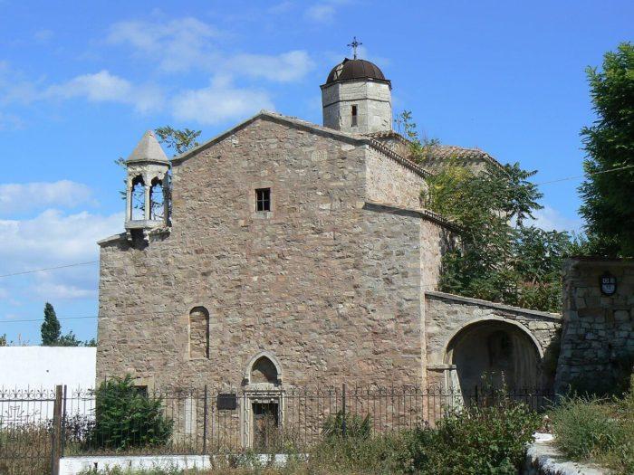 Церковь Архангелов Михаила и Гавриила