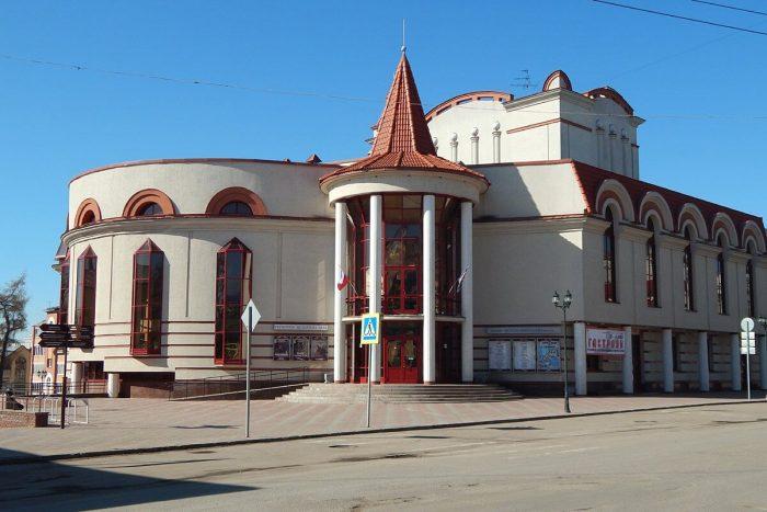 Кировский театр кукол