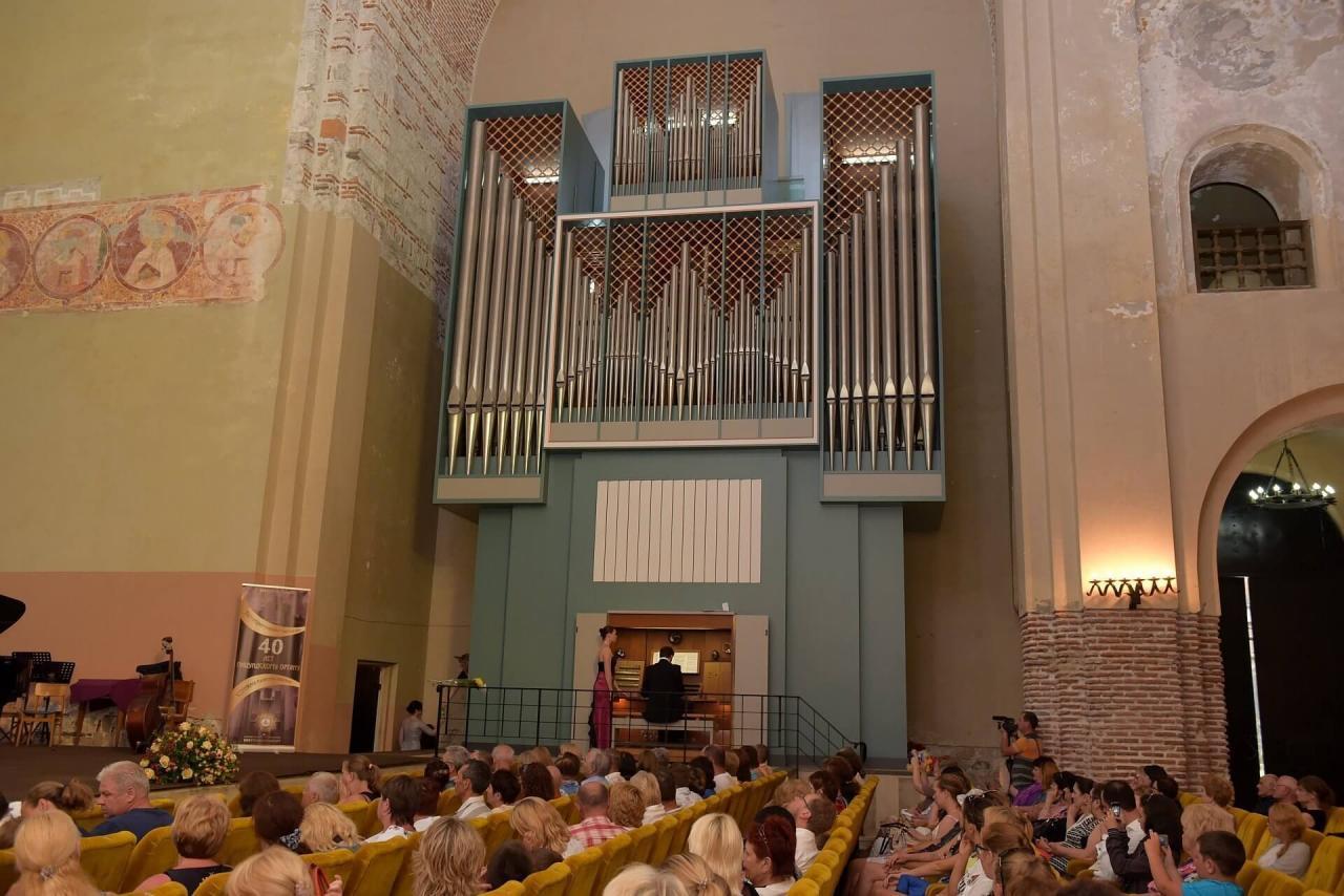Концертный зал храма Питна