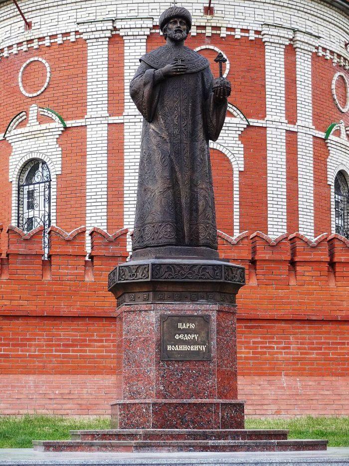 Памятник Федору I Иоанновичу