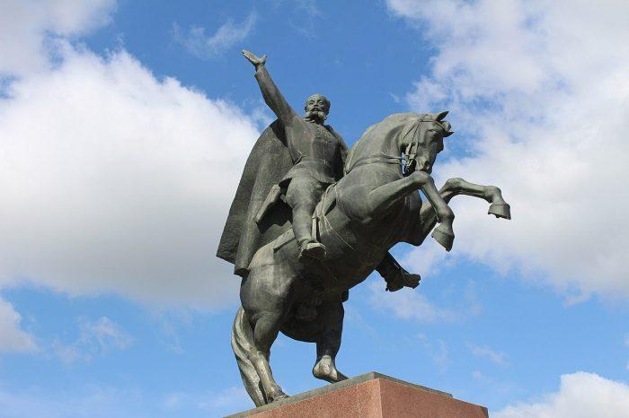 Памятник Окагородникову