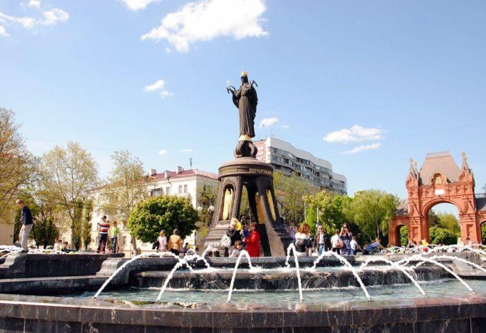 Памятник Екатерине Святой мар Церковник