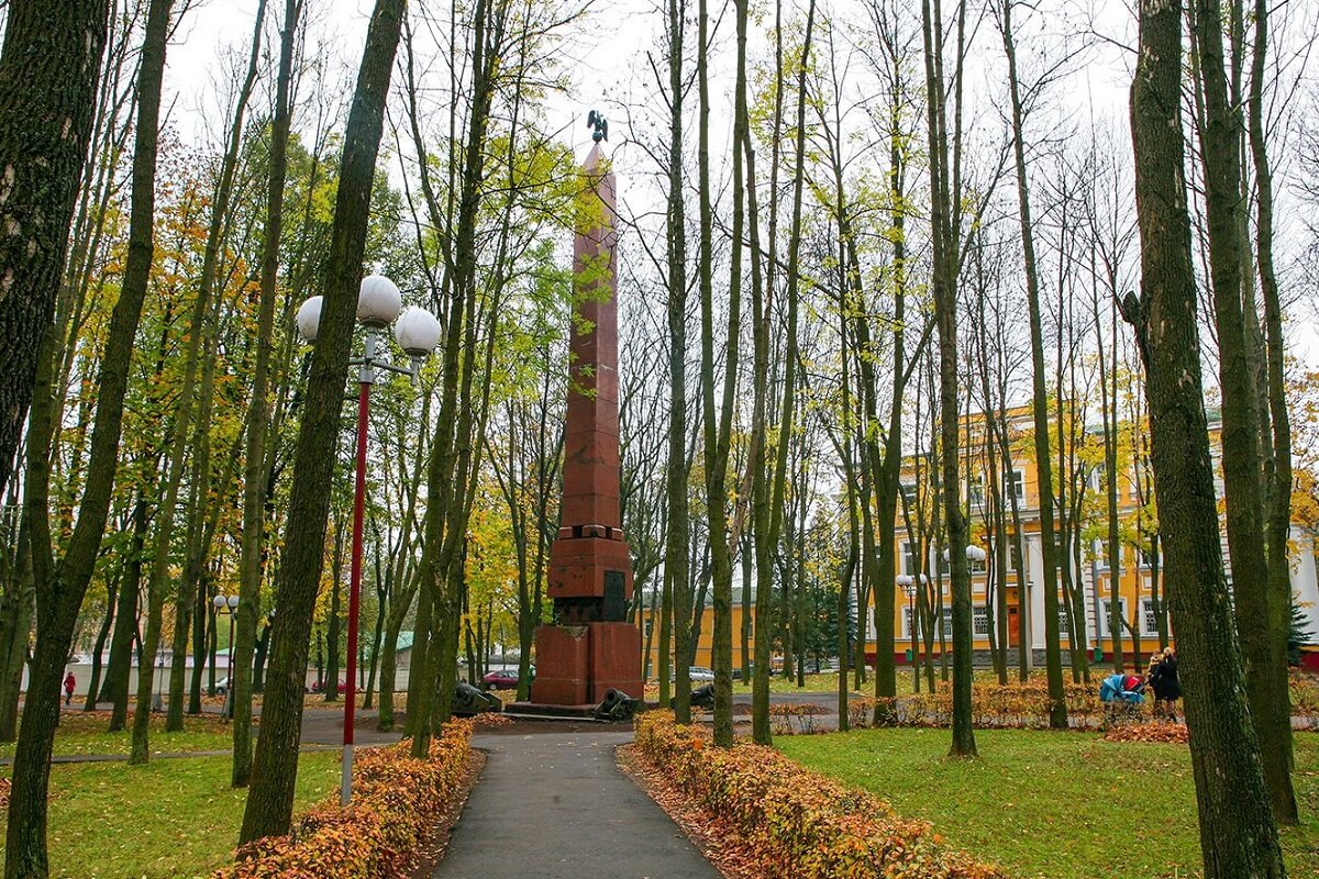 Площадь Героев Отечественной войны 1812 года