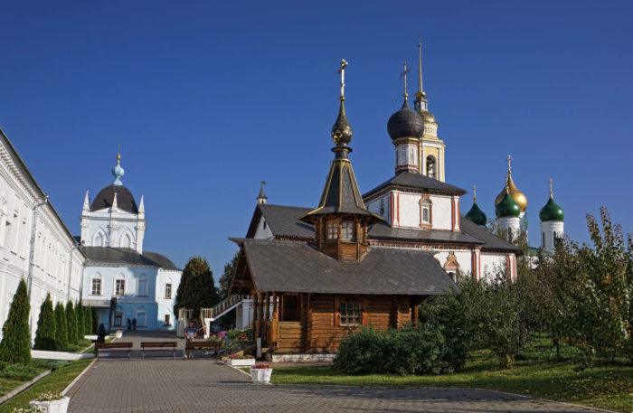 Свято-Троицкий Ново-Голтвинский монастырь