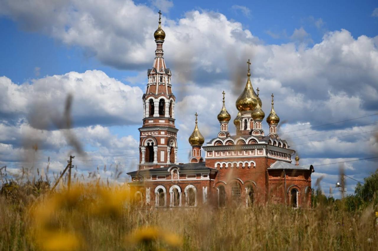 Церковь Красного Архангела Михаила